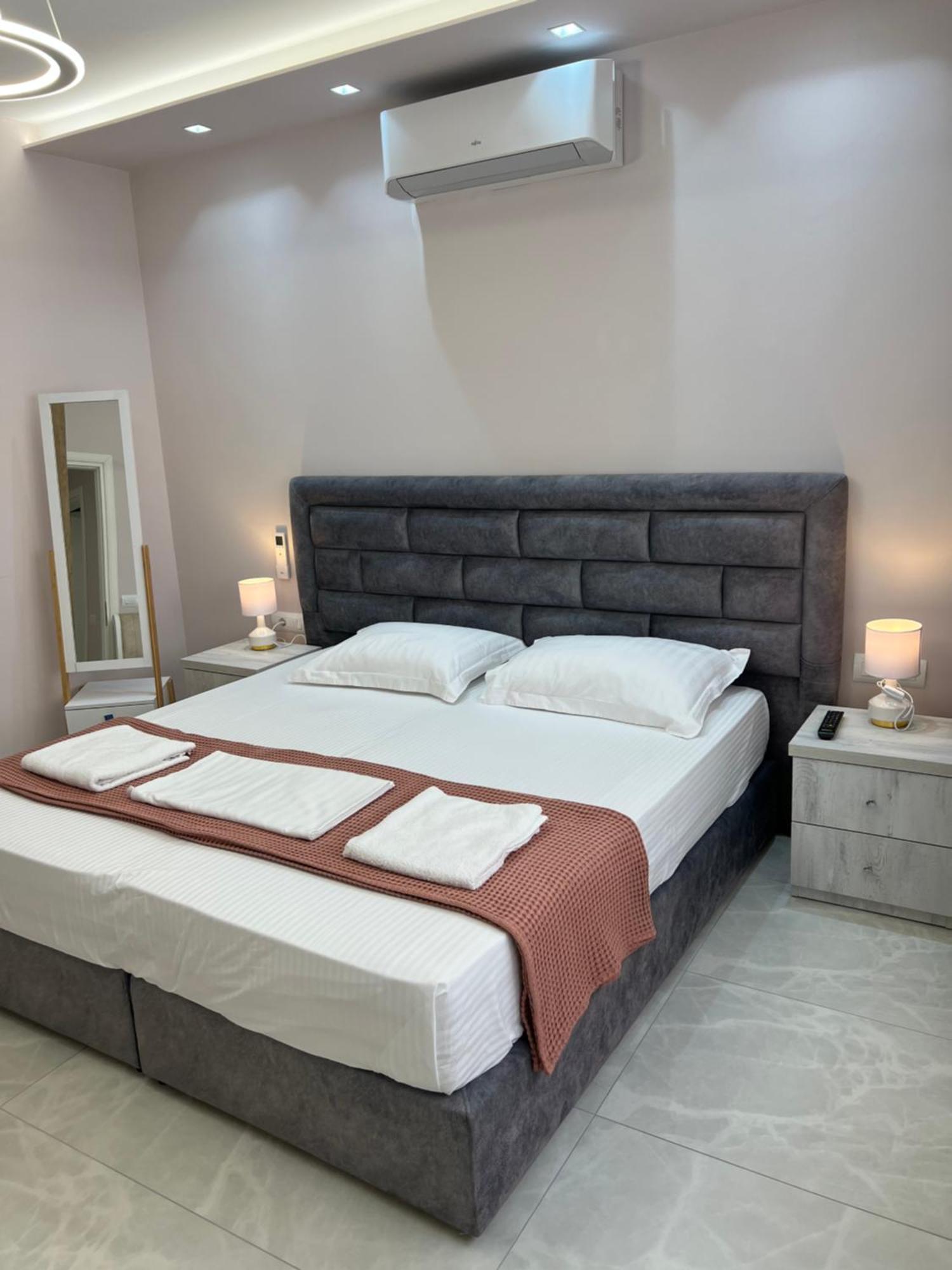 Saranda Luxury Apartments Buitenkant foto
